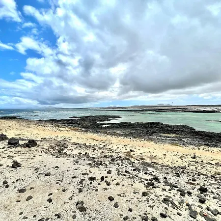 With Hydromassage Tub, Private Pool, Barbecue In Corralejo