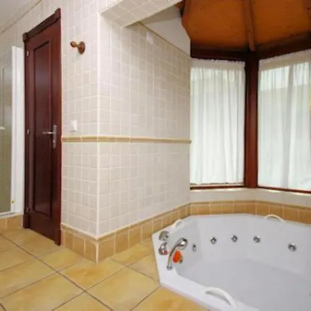 Villa With Hydromassage Tub, Private Pool, Barbecue In